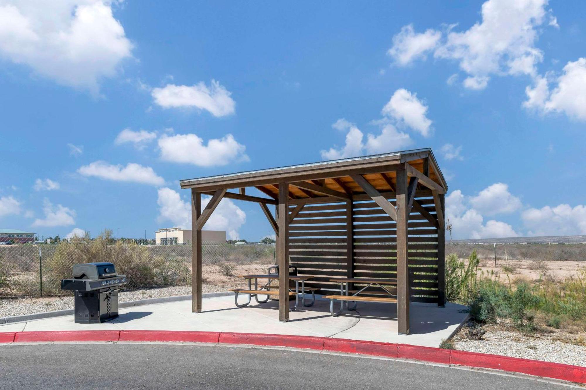 Sleep Inn & Suites Carlsbad Exterior foto